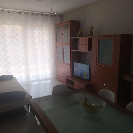 Apartment Escaliro Pins