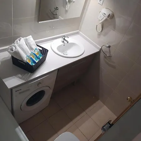 Escaliro Pins Appartement Salou