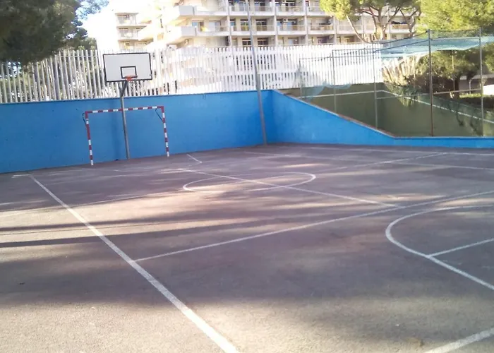 Lejlighed Escaliro Pins